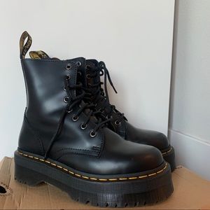 JADON PLATFORM BOOTS ✨